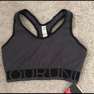 NWT Women Under Armour Sports Bra XS